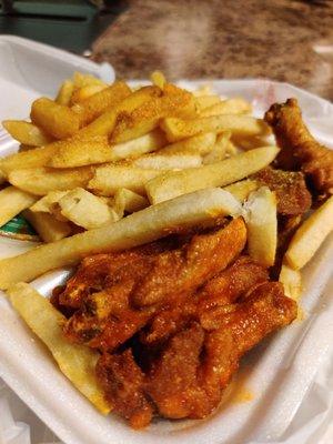 Wing combo. Lemon pepper and mild