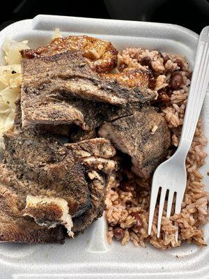 Island Buzz Caribbean Cuisine