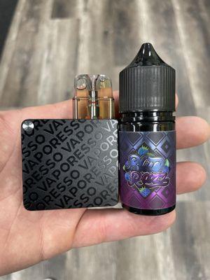 XROS 3 NANO Device & Blue Razz Salt Nicotine E-Liquid