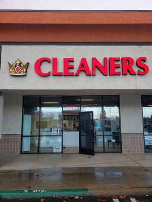 Crown Cleaners