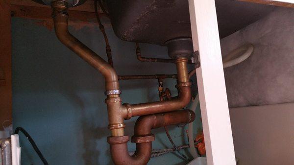 replacing pipes under sink