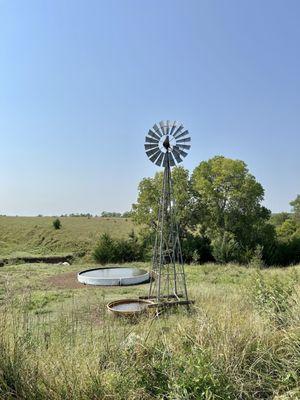 Weather vane thing that's indicative of Kansas