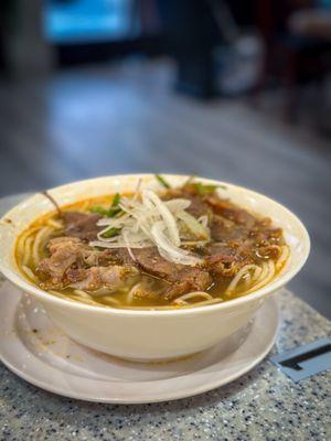 small size Bun Bo Hue ( Hue beef noodle)