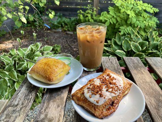 Blueberry-lemon pop tart (THE BEST), veggie curry knish, specialty cold brew