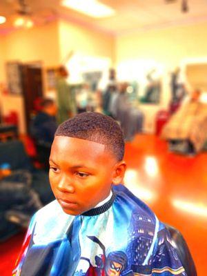 Famouskutzup Barbershop