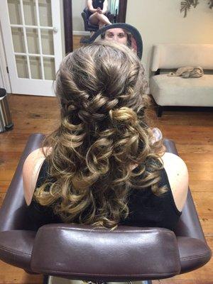 Bridal updo consultations!!