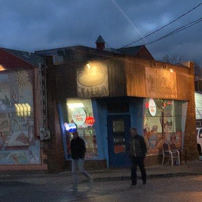 D'Andrea's Pizza corner in downtown Saratoga Springs, NY