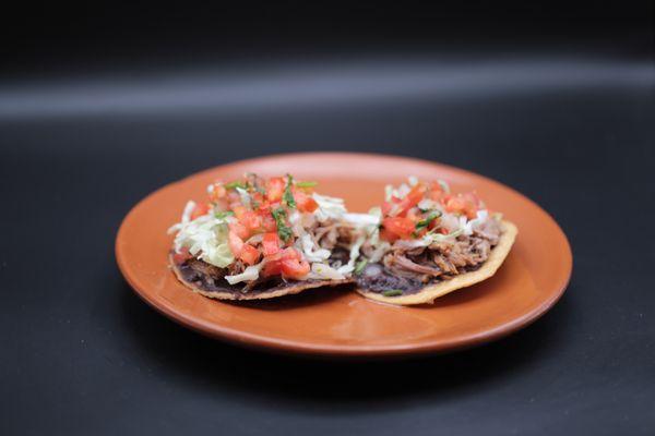 Tostadas de Carnitas