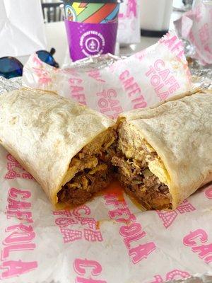 Machaca con Huevo Burrito