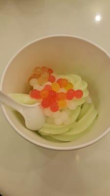 Simple honey dew flavor w bubbles:)