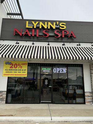 20% Off All Nail Services $40 & Up (Mon-Thur)