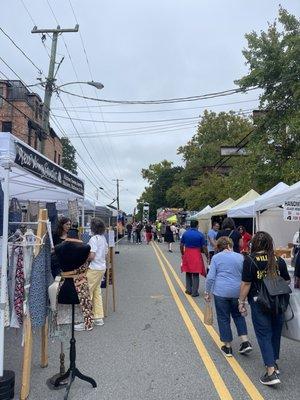 9/29/24 300 plus vendors at festival