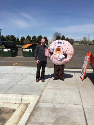 I think they named this donut Sprinkles. I ate her little friend inside the little bag.