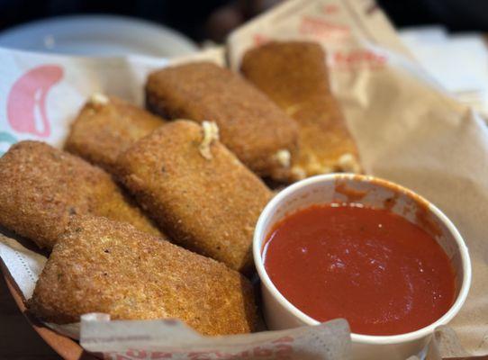 Mozzarella sticks