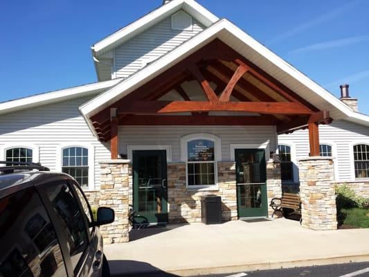 Pineview Veterinary Hospital & Pet Resort