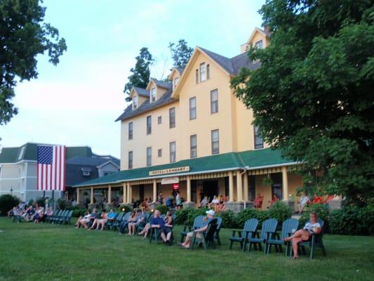 Sunday afternoon on the front lawn of the Lenhart