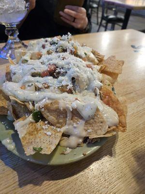 shredded chicken nachos