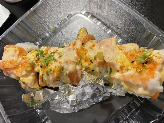 8 Piece Flaming Dragon Roll