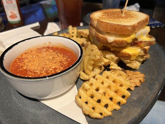 Grown-Up Grilled Cheese Sandwich