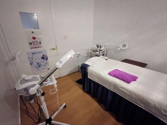 Facial Room + more machines!