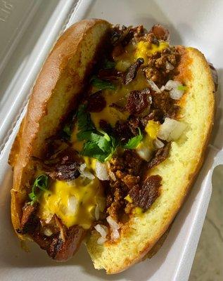 One of the best Chilli Cheese Dogs with Beef Bacon! Highly recommend it!