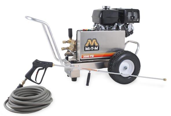 Pressure washers of multiple sizes