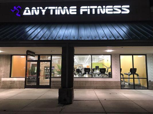 Welcome to our new 24 HOUR Fitness Center with 3500 Location Access in 14 different countries.