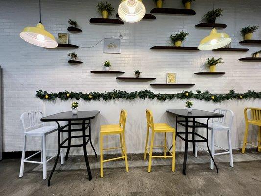 Lemon Zest-Indoor Seating