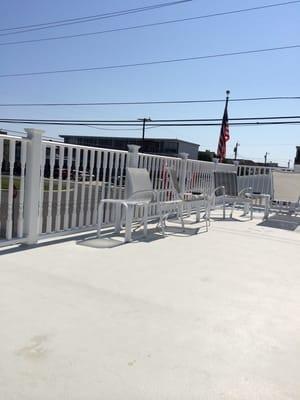 View to the "roof-like" deck from our room.