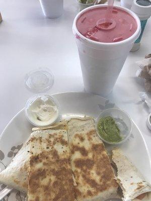 Big Chiken quesadilla with fruits and veggies juice!!!