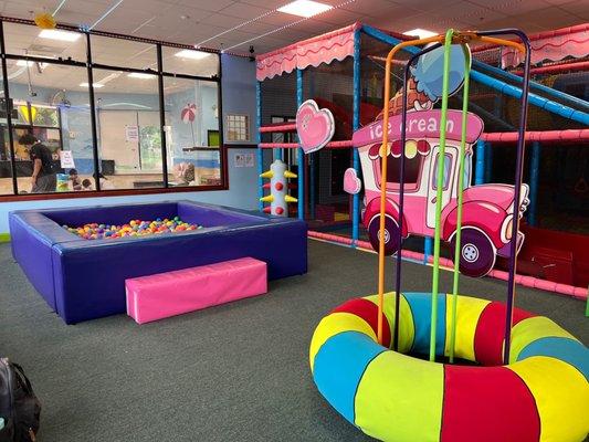 Ball pit and bouncy ring