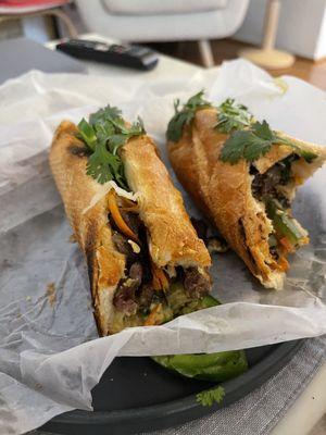 Beef banh mi