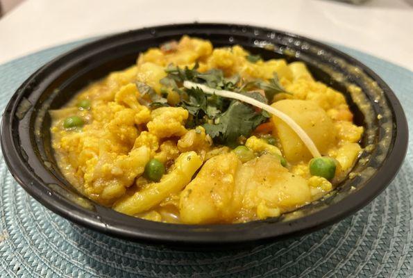 Aloo Gobhi (Vegan)