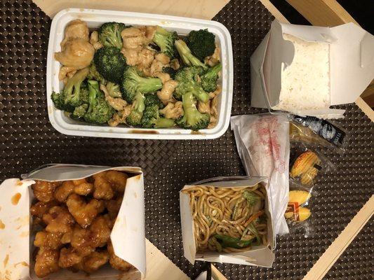 Chicken and broccoli, white rice, general tso's chicken, vegetable lo mein snd an egg roll