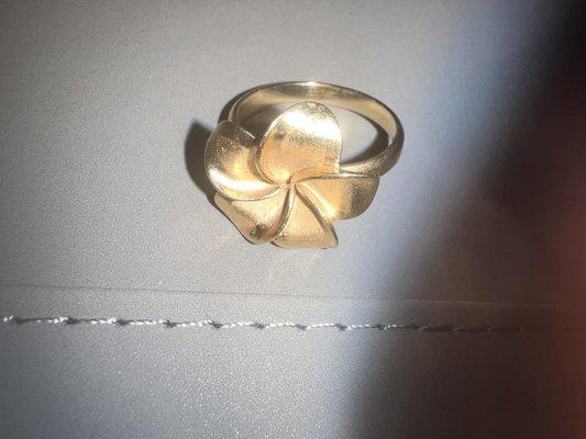 Hawaii Plumeria ring