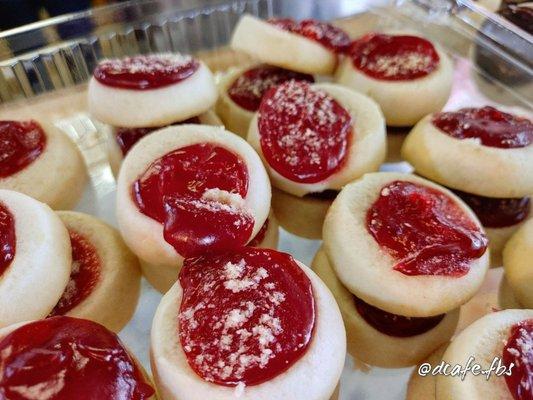 Raspberry Shortcake Cookies