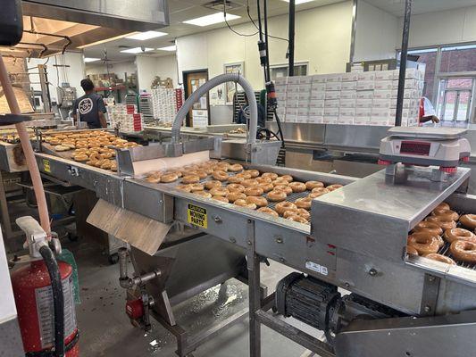 Doughnut making process