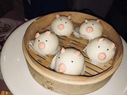 One of my favorites, it has a creamy and yolky filling! The baos are so cute and trendy! I would definitely go back for the cute baos!