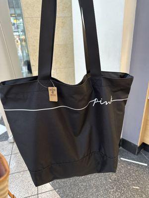 Free tote bag after $85 spent