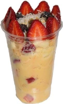 Escamocha-A delicious mix of fruit, condensed milk and passionfruit juice served in a cup.