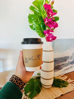 Cheers!! Aloha latte makes us feel the sand between our toes and the waves crashing on the beaches of Hawaii!