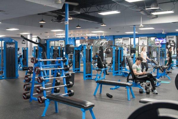 Our 24/7 gym is LOADED! And we have rates for EVERY budget!