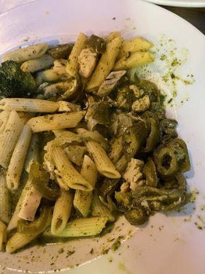 Waaaay too many (add) Jalapeños in my Pesto Chicken Pasta @ Schmizza.