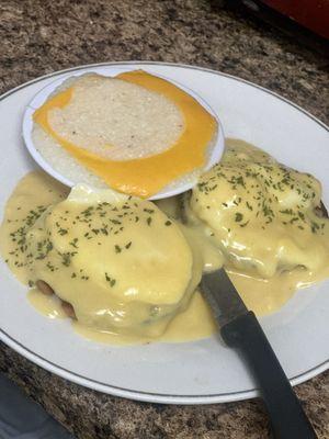 Eggs Benedict!!