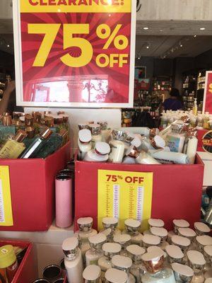 Sale! 75% off select fragrances. Lotions & body wash as low as $3.13!