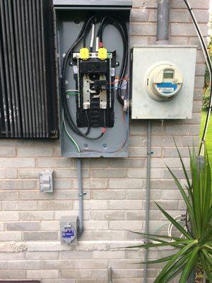 New disconnect with interlock and box to connect generator