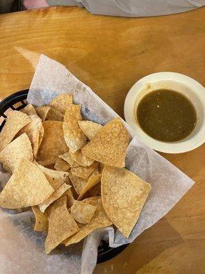 Free chips and salsa