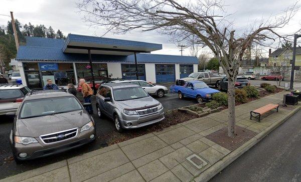 Mountain Tech, Inc. is a locally owned family business, independent Subaru repair shop in Oregon City, Oregon...