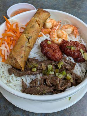 #35 - eggroll, beef, shrimp, and meatball vermicelli