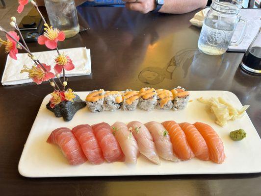 Sushi Trio (Salmon, Yellowtail, Tuna)